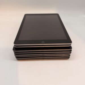 8 Stück Apple iPad 8th 7th 5th Gen 32GB Wi-Fi 10,2 Zoll Space Gray Tablet K002