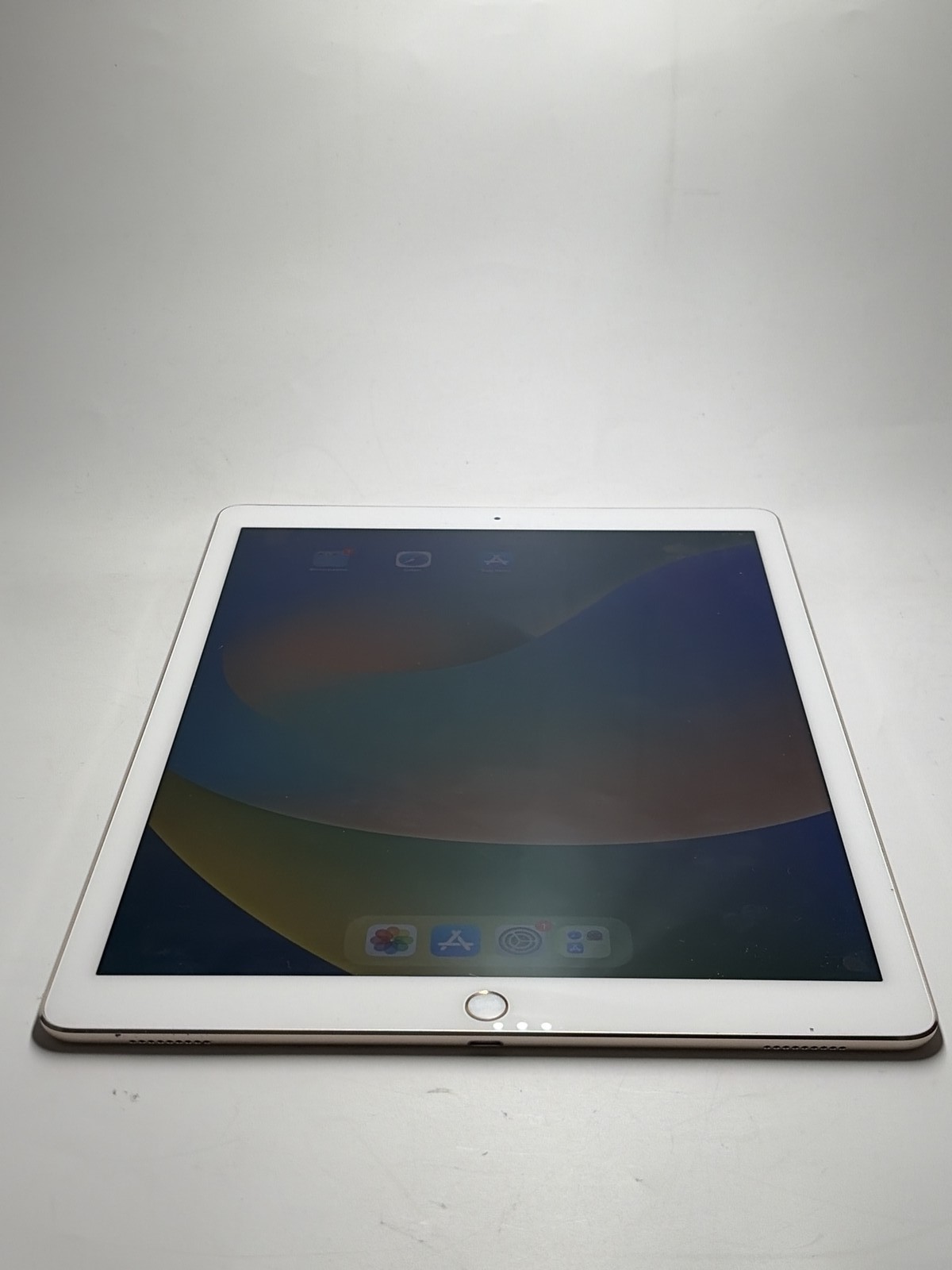 Apple iPad Pro 12.9 1. Gen 32GB Gold Wi-Fi Tablet A1584 K438