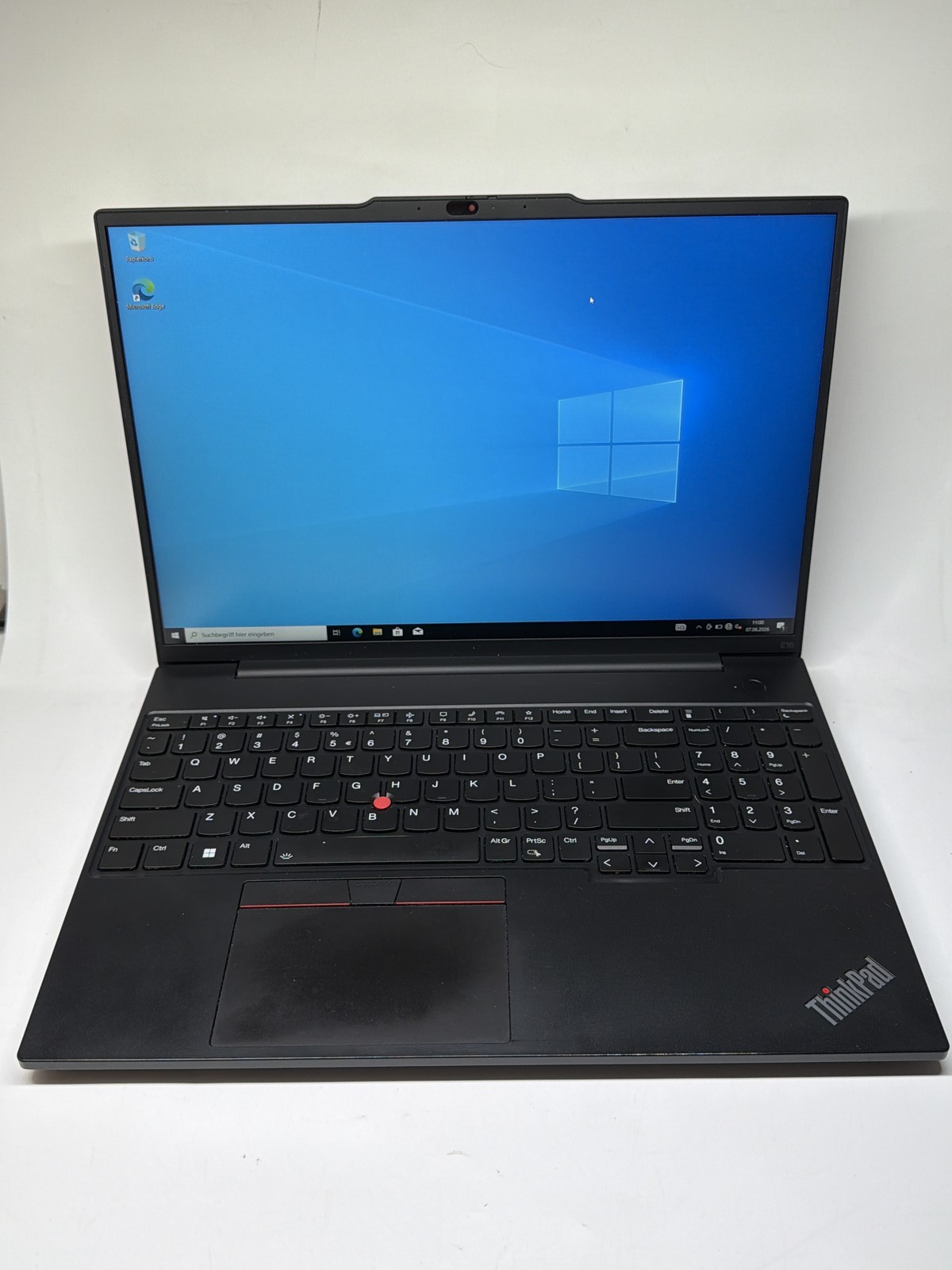 Lenovo ThinkPad E16 16 Zoll Laptop Intel Core i5 13. Gen 8GB RAM 256GB SSD K575