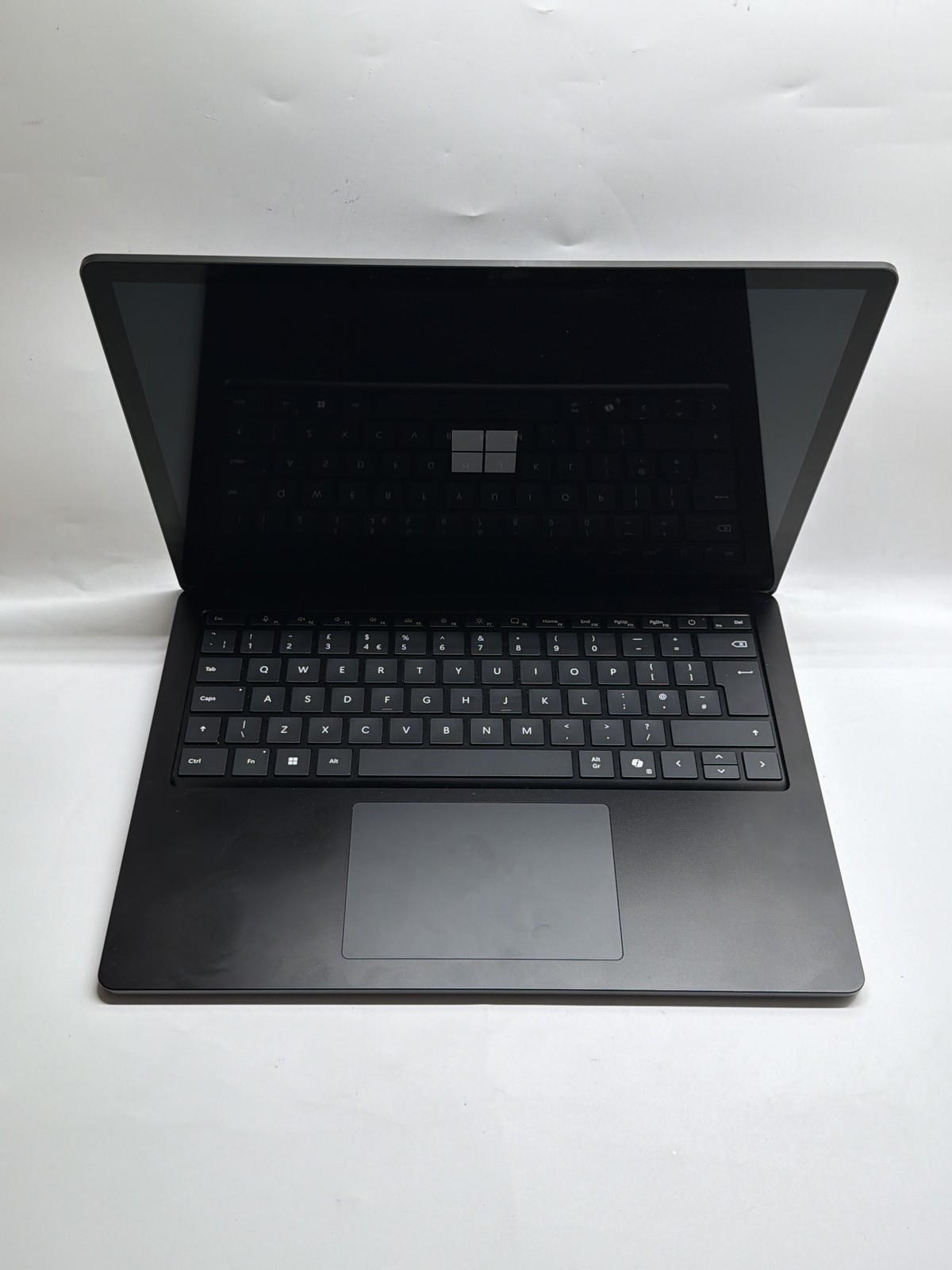 Microsoft Surface Laptop 6 Schwarz QWERTY Laptop J039