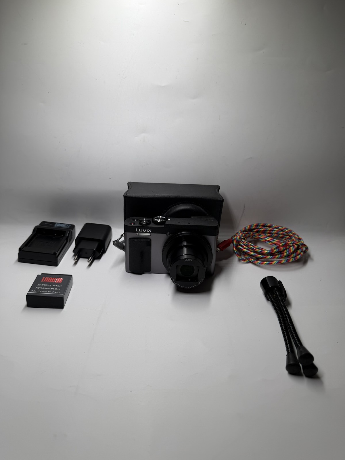 Panasonic LUMIX DC-TZ91 Kompaktkamera 20.3MP 30x Optischer Zoom Wi-Fi J060
