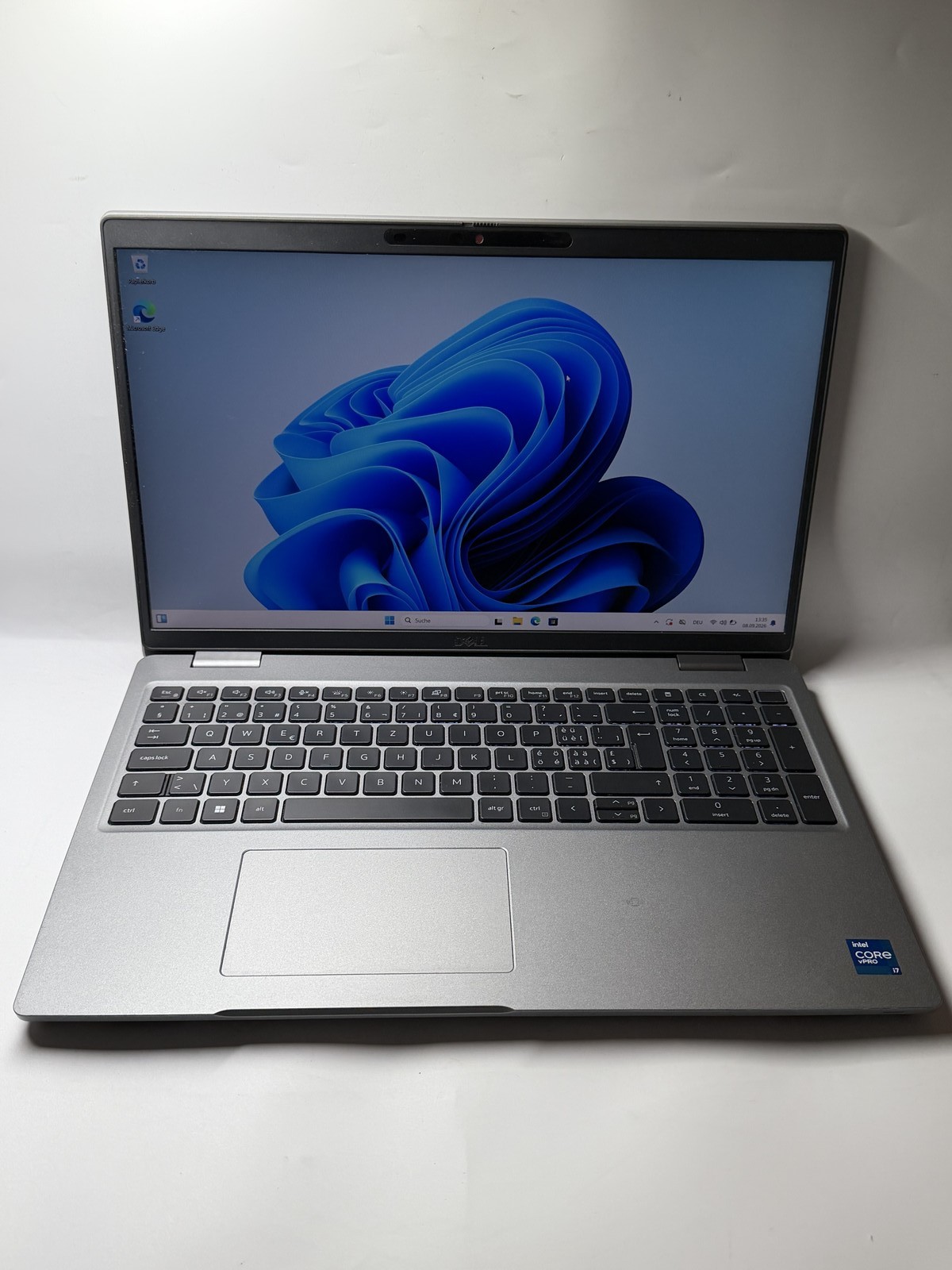 Dell Latitude 5521 15,6" FHD i7 11. Gen 16GB RAM 512GB SSD Akku schwach J062