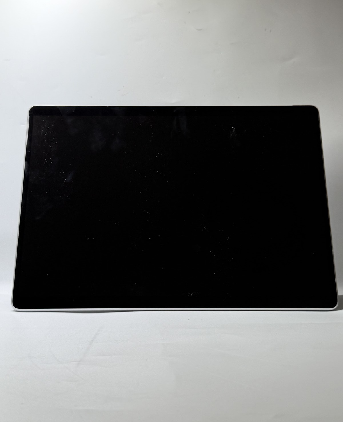 Microsoft Surface Pro 8 13 Zoll Tablet i5 11. Gen 8GB 128GB LESEN! J065